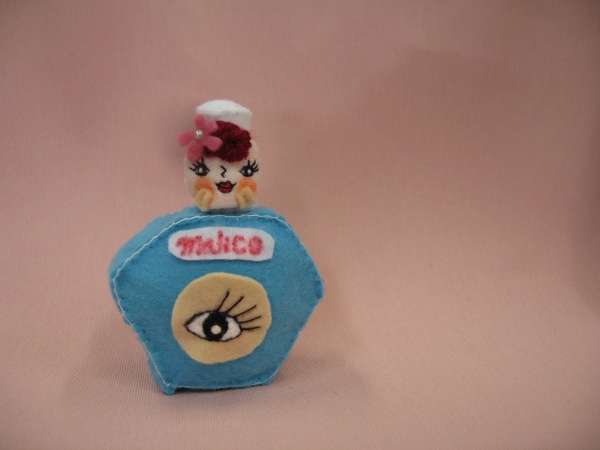 マリコ目ぱっちり目薬。