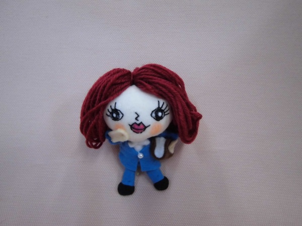 美術館の学芸員さんマリコ。
